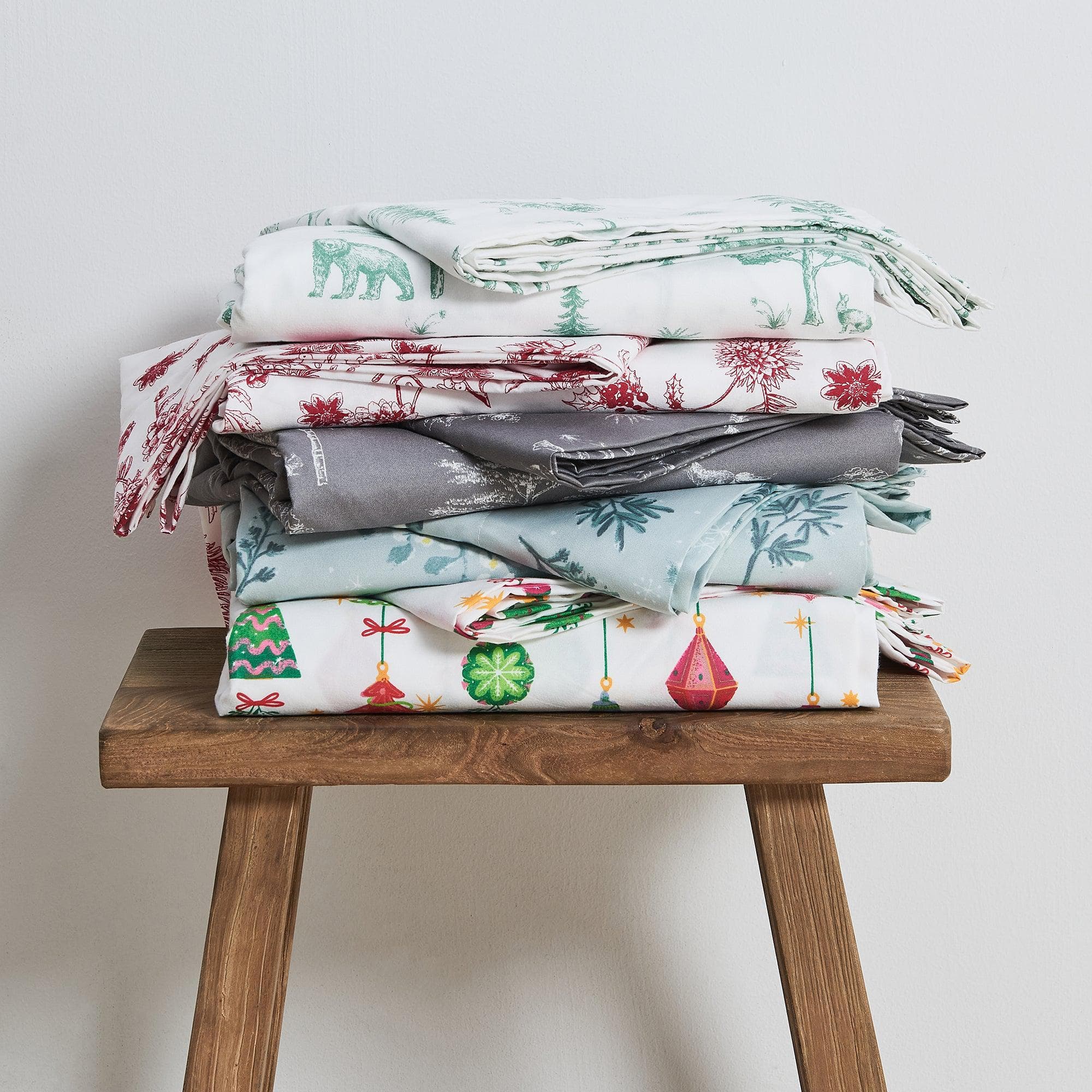 4 Piece Watercolor Floral Microfiber Sheet - Delia Collection